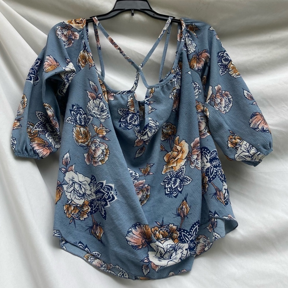 Charlotte Russe blue floral off the shoulder shirt, size 2X